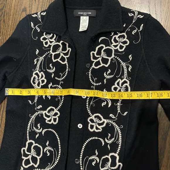 Jones New York Cardigan - Picture 6 of 6